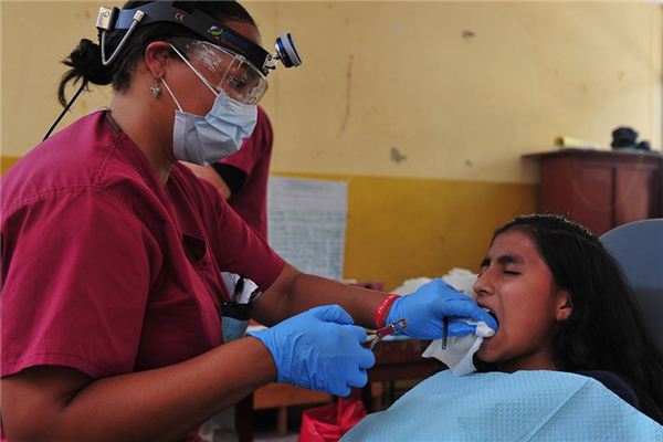 What does it mean to dream of having a tooth pulled? What does it mean to dream of having a tooth pulled?