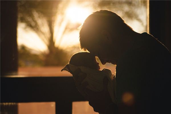 What does it mean to dream of an infant being critically ill? What does it mean to dream of an infant being critically ill?
