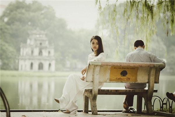 I dreamt that my boyfriend broke up with me.