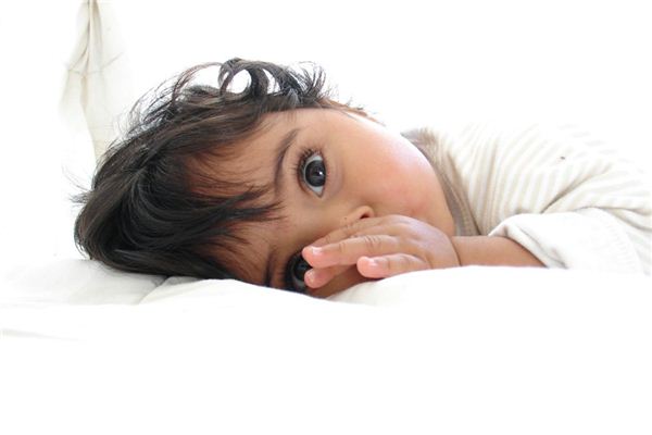 What does it mean to dream of giving birth to a girl? What does it mean to dream of giving birth to a girl?