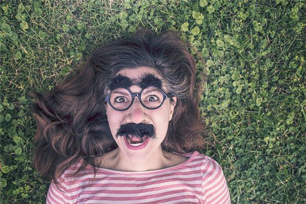 What does it mean to dream of becoming ugly? What does it mean to dream of becoming ugly?
