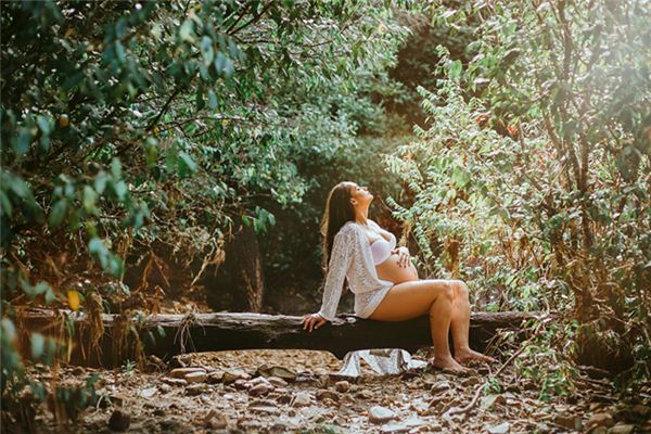 What does it mean to dream of a friend being pregnant? What does it mean to dream of a friend being pregnant?