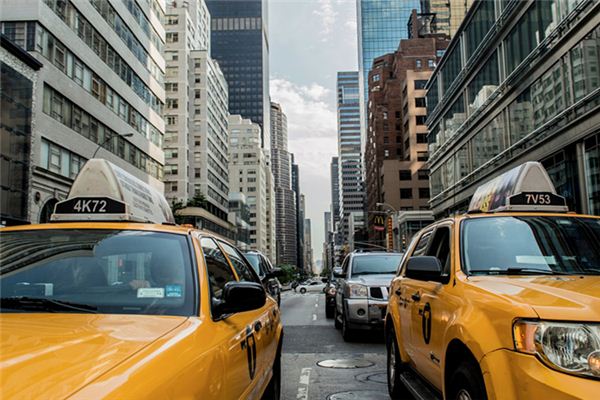 What does it mean to dream of taking a taxi? What does it mean to dream of taking a taxi?