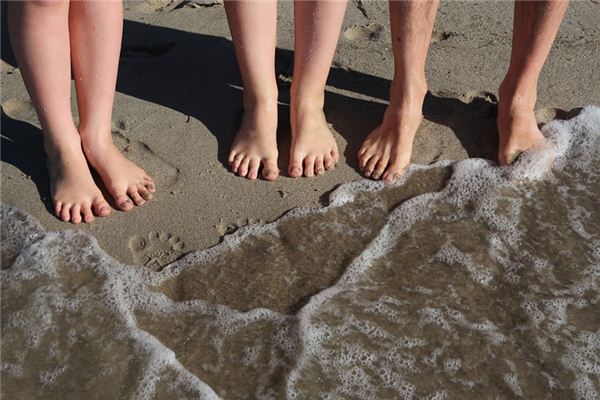 What does it mean to dream of bare feet? What does it mean to dream of bare feet?