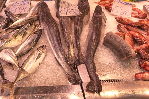What does it mean to dream of someone else buying fish? What does it mean to dream of someone else buying fish?