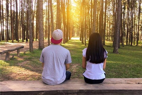What does it mean to dream about going on a blind date?