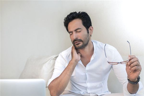 What does it mean to dream of a sore throat? What does it mean to dream of a sore throat?