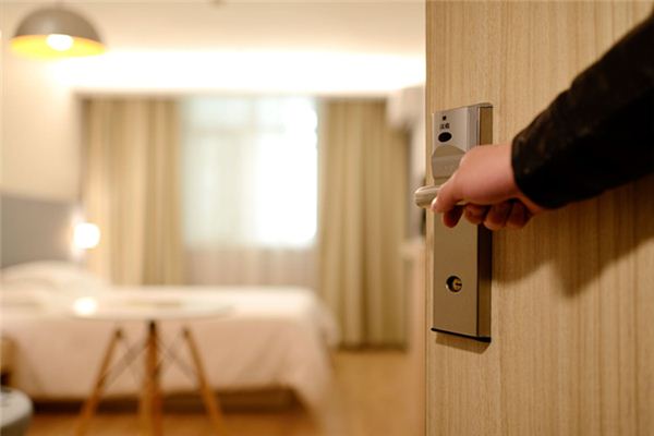 What does it mean to dream of opening a door? What does it mean to dream of opening a door?