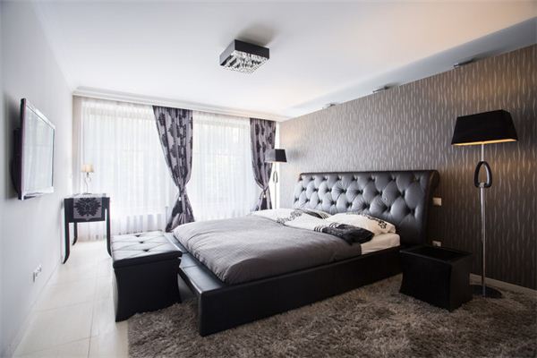 Dreaming of moving to a new house