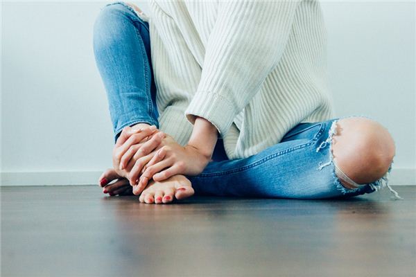 What does it mean to dream of wearing pants? What does it mean to dream of wearing pants?