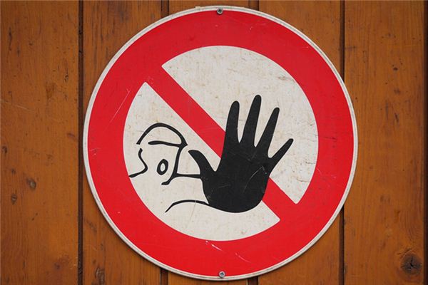 What does it mean to dream of being warned? What does it mean to dream of being warned?