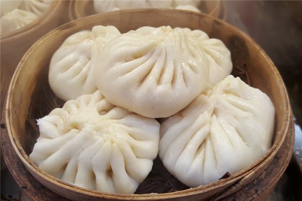 What does it mean to dream about eating the filling of steamed buns? What does it mean to dream about eating the filling of steamed buns?