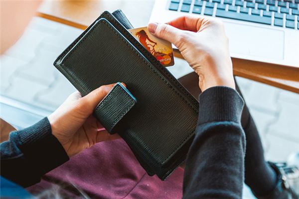 What does it mean to dream of making a payment?