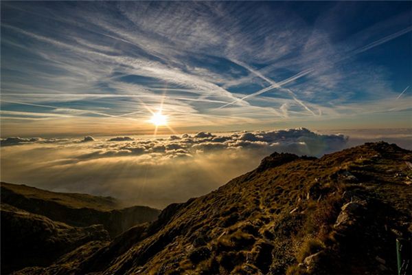 What does it mean to dream of the sun falling? What does it mean to dream of the sun falling?