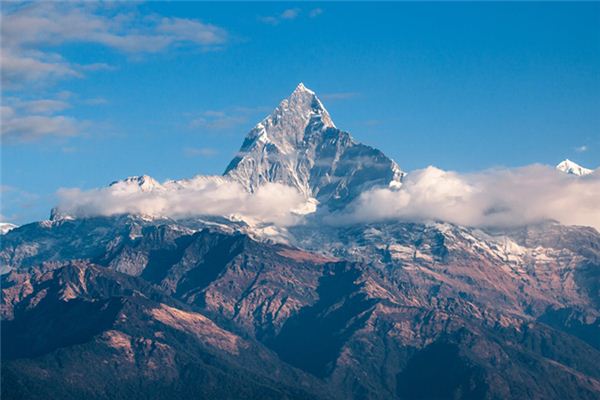 What does it mean to dream of mountains? What does it mean to dream of mountains?