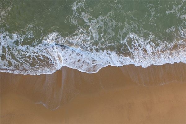 What does it mean to dream of tides? What does it mean to dream of tides?