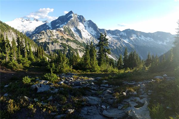 What does it mean to dream of high mountains? What does it mean to dream of high mountains?