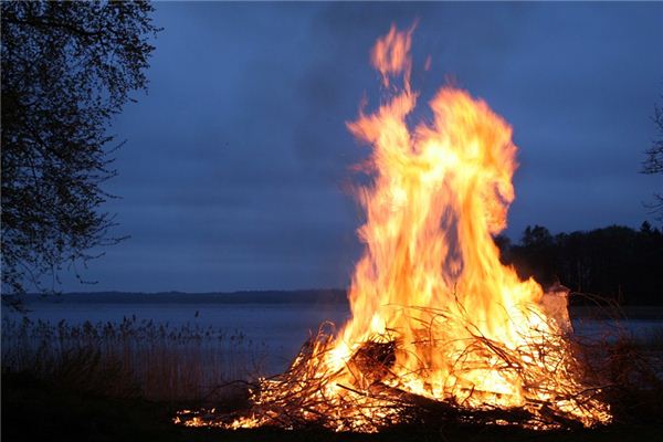 What does it mean to dream of a bonfire? What does it mean to dream of a bonfire?