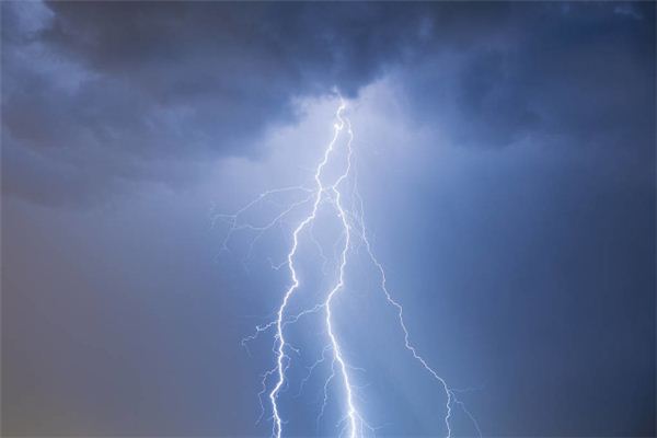 I dreamed of thunder, lightning, and heavy rain.