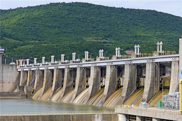 What does it mean to dream of a flood control dike? What does it mean to dream of a flood control dike?