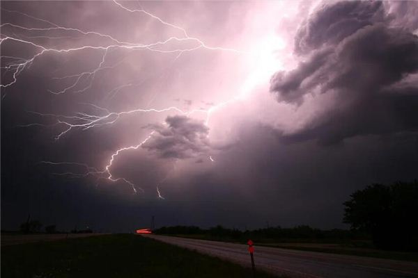 Dreaming of thunder and lightning