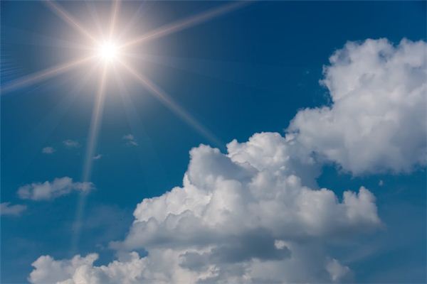 I dreamt that the clouds parted and the sun shone.