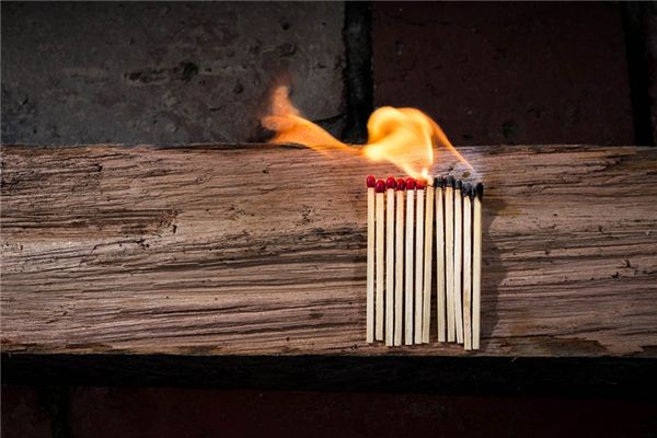 What does it mean to dream of burning? What does it mean to dream of burning?