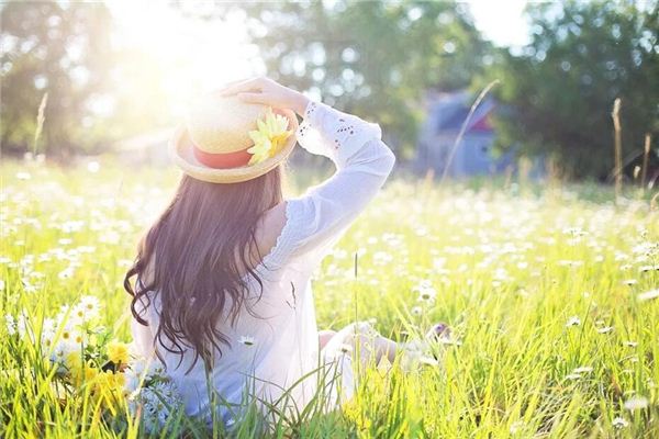 I dreamed that the sunlight shone on me. I dreamed that the sunlight shone on me.